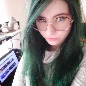 Meet your Posher, Celia